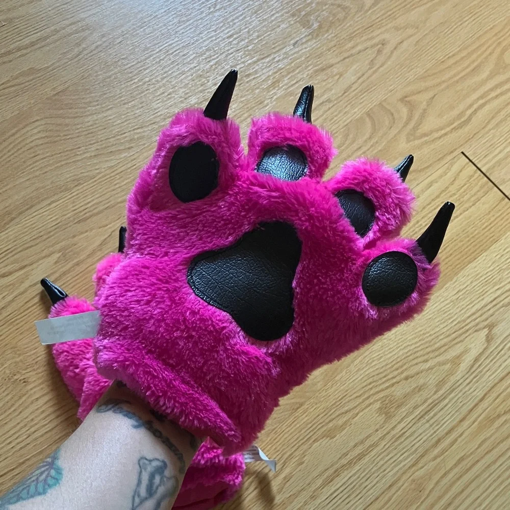 Vibrant Pink Furry Paw Mittens for Kids